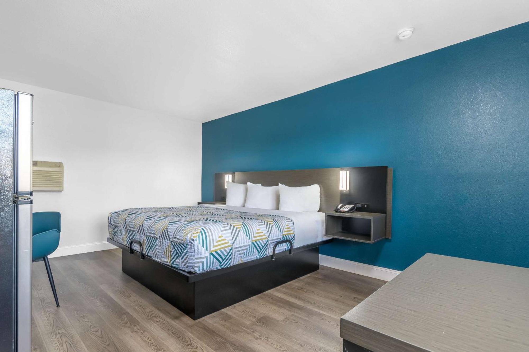Studio 6 Suites Madera, Ca Yosemite Exterior foto