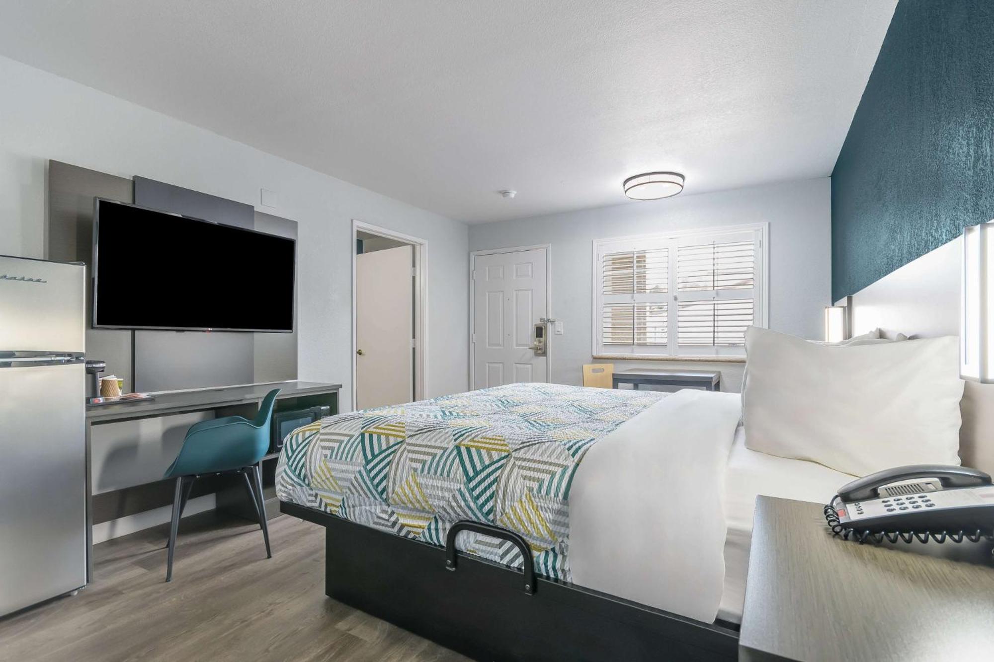 Studio 6 Suites Madera, Ca Yosemite Exterior foto